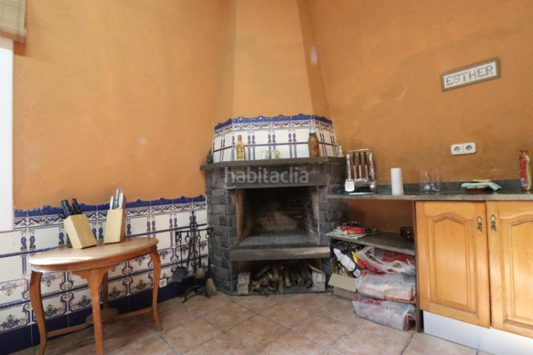 Casa única e impresionante finca a 4 vientos con piscina y jardin en Terrassa