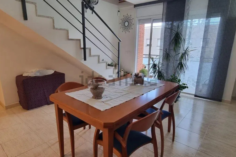 DUPLEX DE 2 HABITACIONES Y DOS TERRAZAS