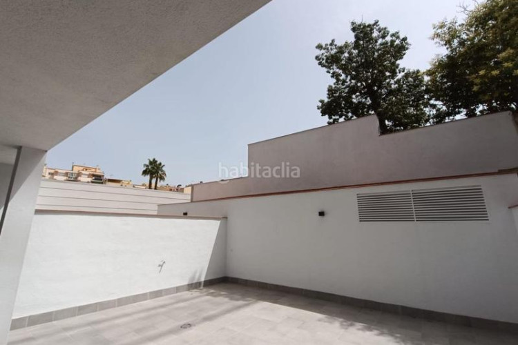 Planta baja  en venta en sant pere, 4 dormitorios. en Terrassa