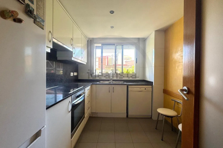 Piso en plaza del Vapor Ventalló