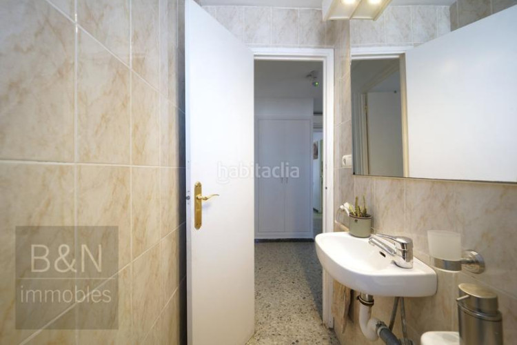 Piso espacio, luz y comodidad en una de las zonas más cotizadas en Terrassa