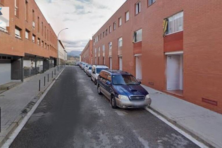 Calle PARAIRES,DELS, Roc Blanc