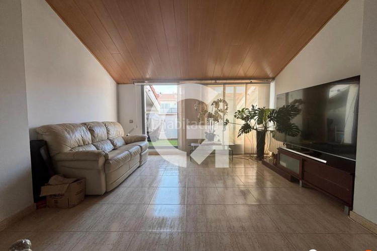Dúplex precioso dúplex con parking y trastero en Zona Esportiva Terrassa
