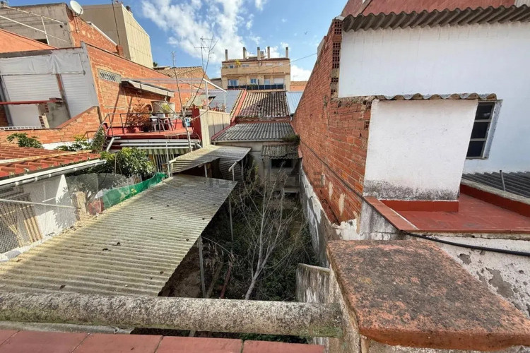 Chalet en Barrio Ca n'Aurell
