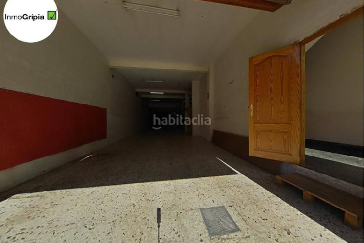 Casa  en venta en les arenescan montllorla grípia08227 en Terrassa