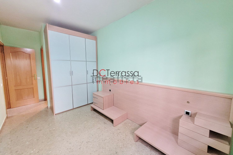 Piso en Barrio Escoles