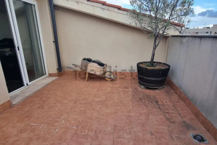 DUPLEX DE 2 HABITACIONES Y DOS TERRAZAS