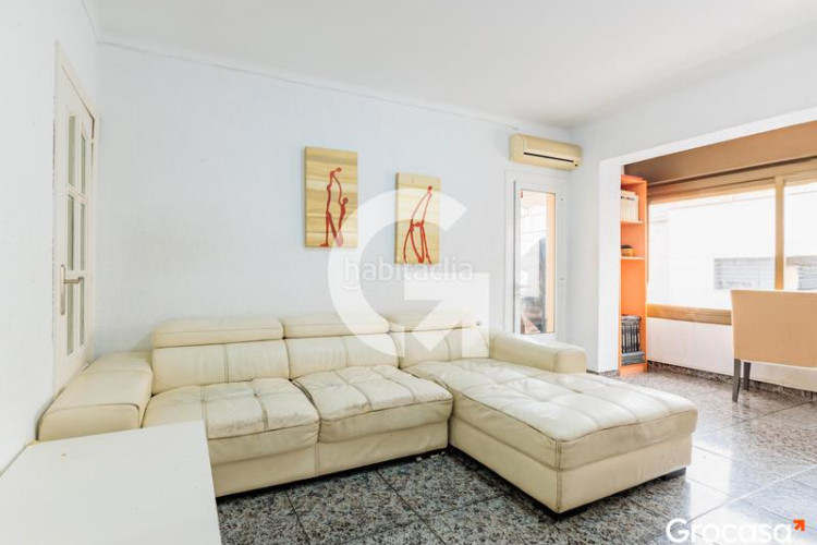 Piso magnífico piso con balcón en Can Palet Terrassa