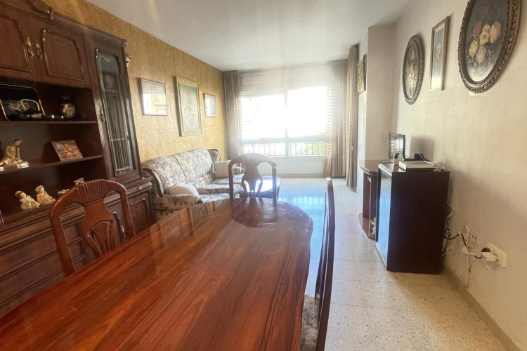 De Francesc Maciu00E0, Sant Pere Nord