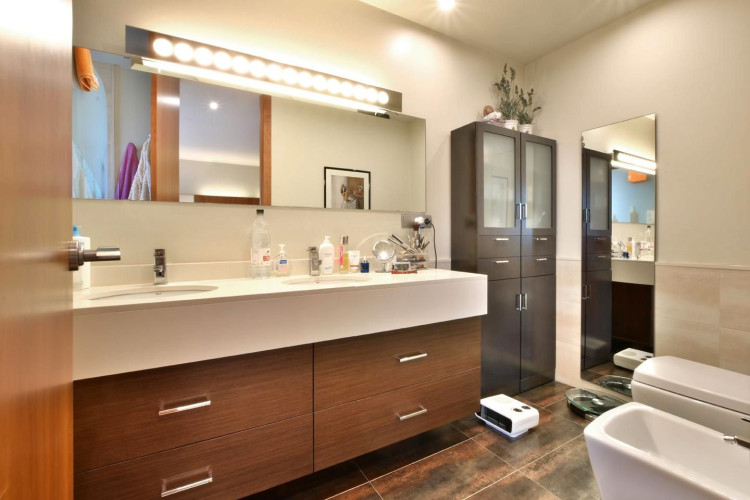 Carrer de la Poetessa Caparu00E0, Sant Pere Nord