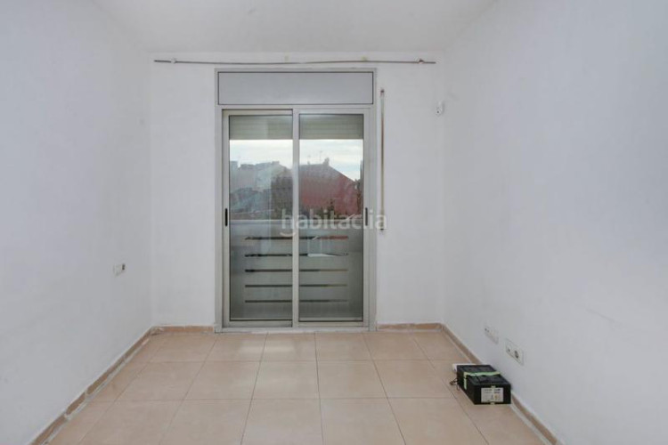 Piso  y parquing en Plaça Catalunya - Escola Industrial Terrassa