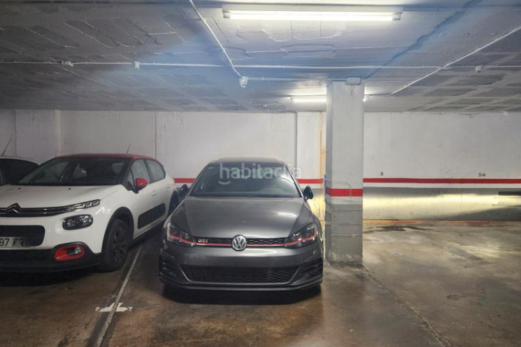 Piso  con parking y trastero en La Maurina Terrassa