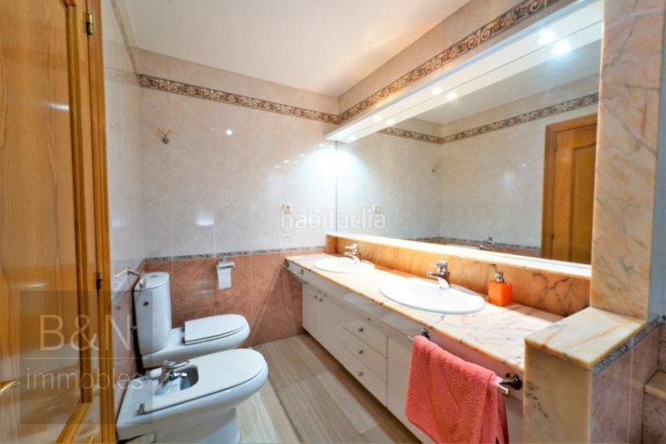 Chalet calidez y diseño en una casa señorial en la zona olímpica! en Terrassa