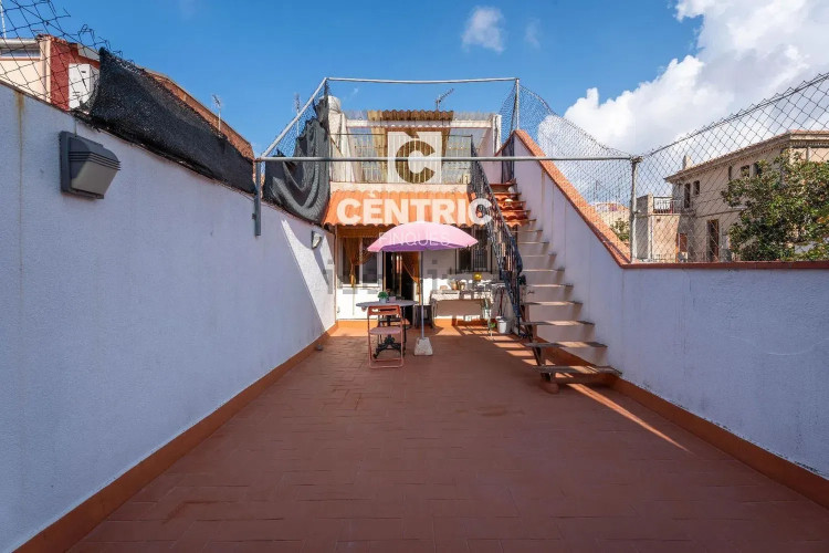 Chalet adosado en Barrio Centre
