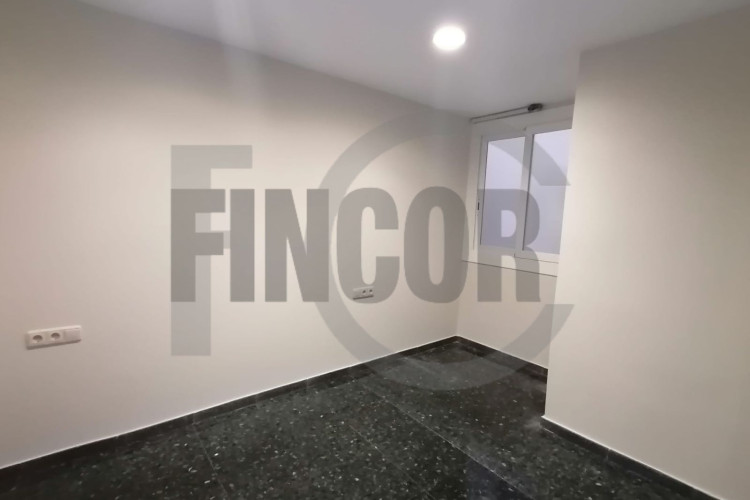 Vallparadu00EDs - Antic Poble de Sant Pere