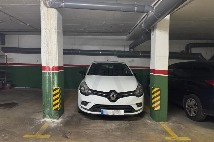 Piso en plaza del Vapor Ventalló