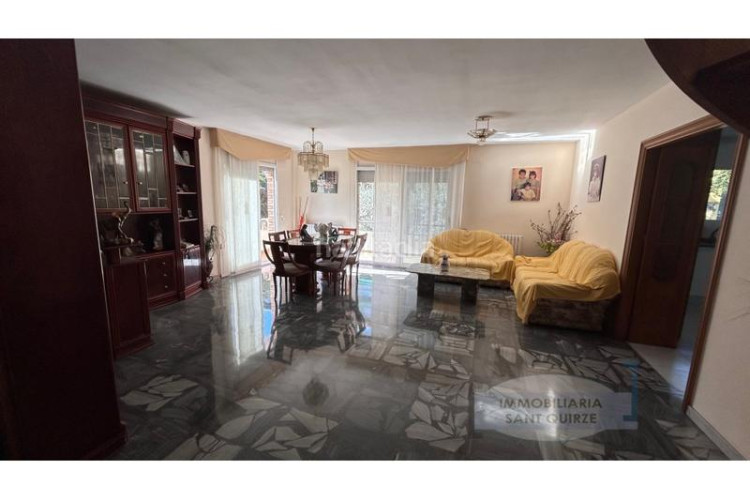 Casa espectacular casa de 750 m construídos única en la zona en Terrassa