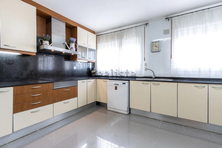 Dúplex en Barrio Centre