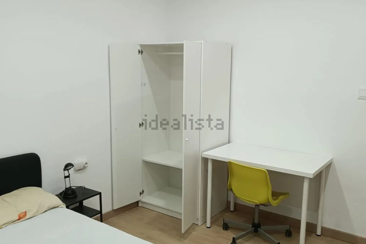 ¡Ideal inversores! planta baja alquilada por habitaciones.