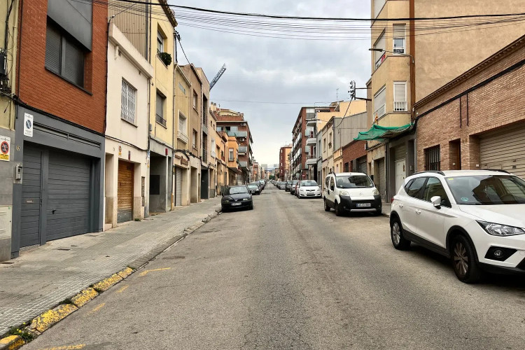 Chalet adosado en calle de Marconi