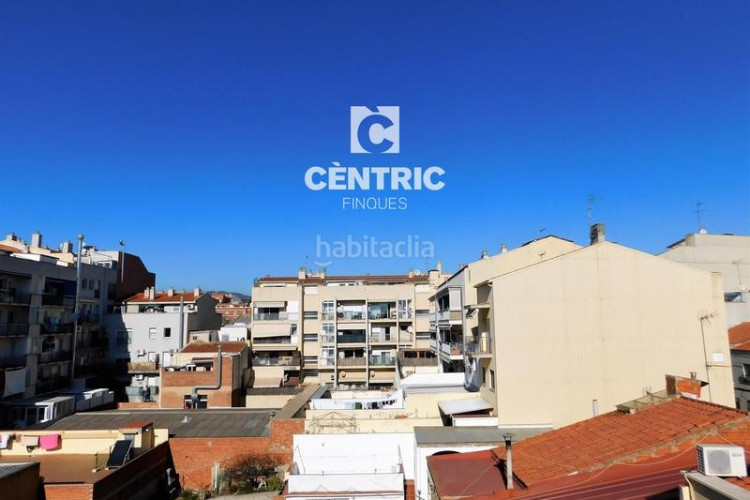 Dúplex  con terraza en Ca n'Aurell Terrassa
