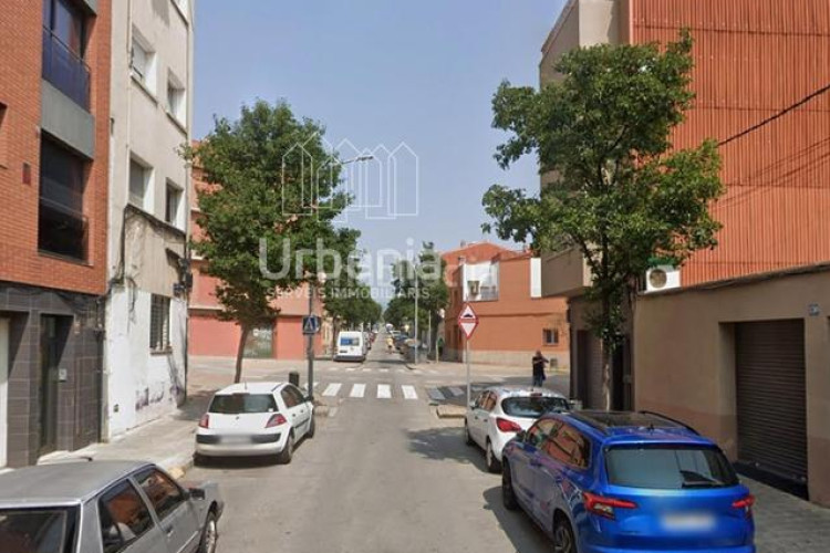 Dúplex  con terraza ! en Ca n'Anglada Terrassa