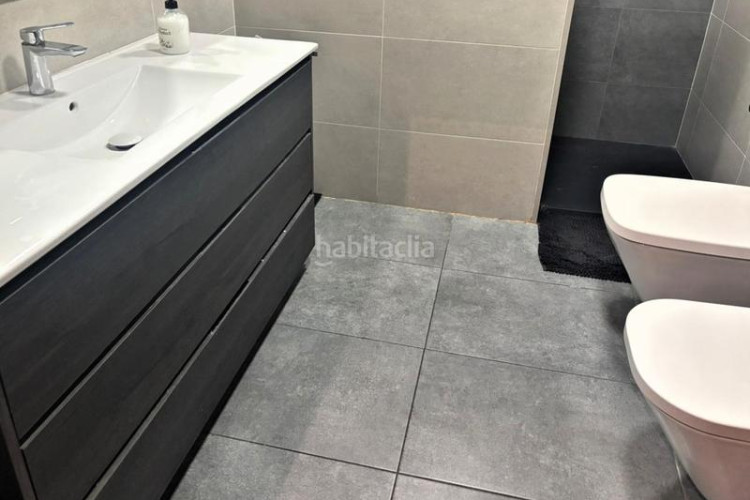 Planta baja magnífica planta baja de 112 m2 con 2 terrazas en Terrassa