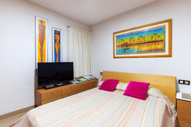 Carrer ARQ.PUIG I CADAFALCH,DE L, 12, Vallparadu00EDs - Antic Poble de Sant Pere