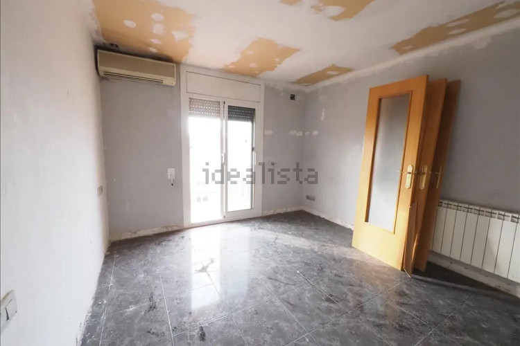 Piso en calle Ample
