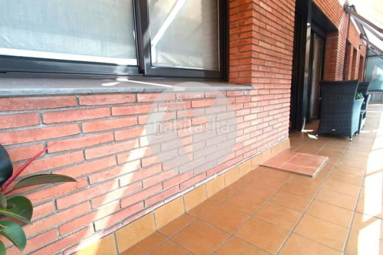 Dúplex  de ensueño en el centro con gran terraza y balcón, 2 plazas de parking y detalles premium en Terrassa