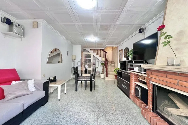 Chalet en calle ďEdison