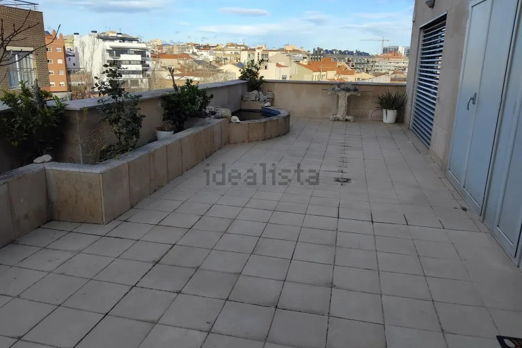 Dúplex en Barrio Centre