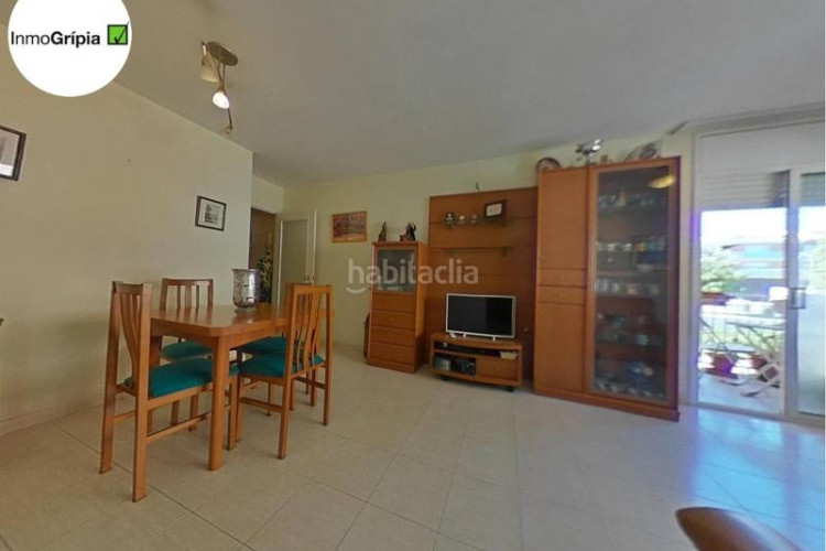 Piso  en venta en les arenescan montllorla grípia08227 en Terrassa