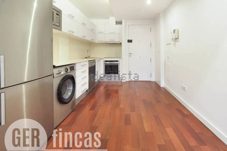 Piso en calle de Menéndez y Pelayo