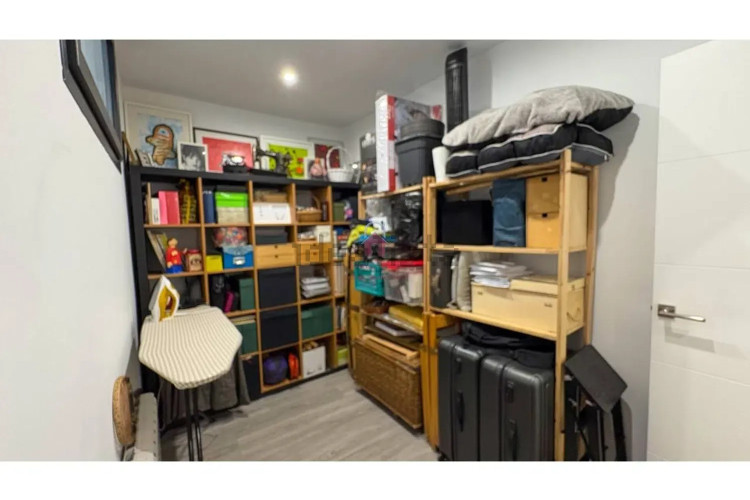 Chalet pareado en carretera de Rellinars