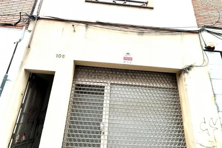 Casa independiente en calle de Josep Trueta