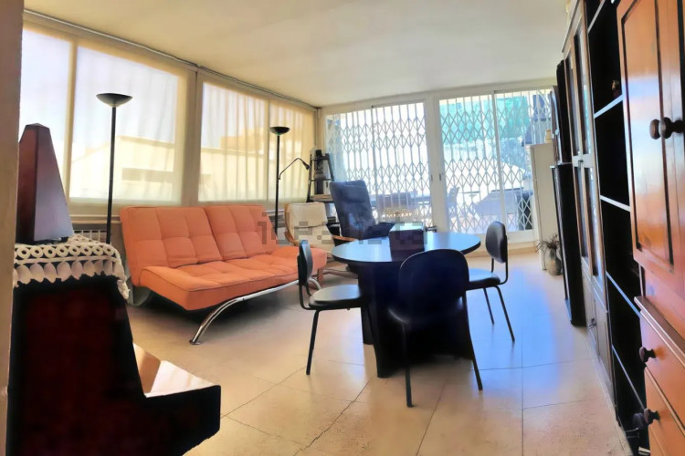 Casa independiente en calle de Martí Díez