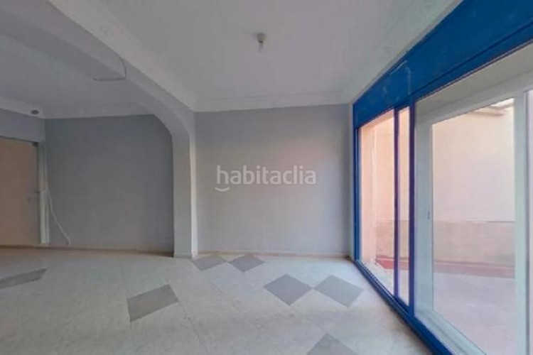 Piso ¡espacioso piso , ideal para familias! en La Maurina Terrassa