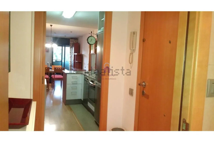 Piso en calle de la Poetessa Caparà