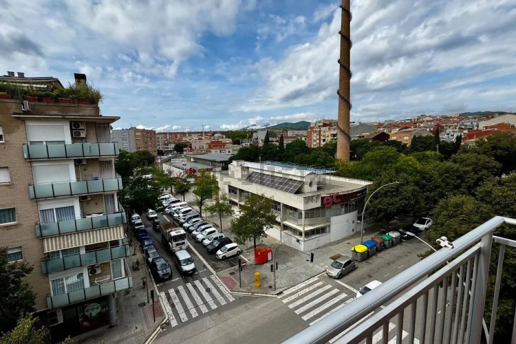 Piso en avenida ďÀngel Sallent, 58