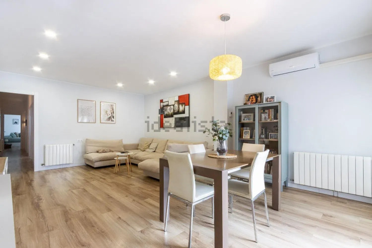 Chalet en calle de Watt