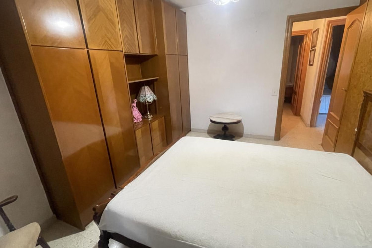 De Francesc Maciu00E0, Sant Pere Nord