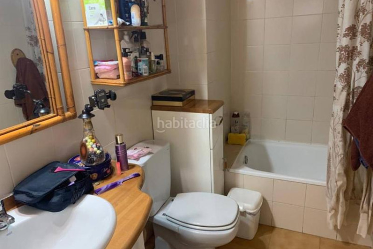 Piso  en venta en escola industrialplaça de catalunya en Terrassa