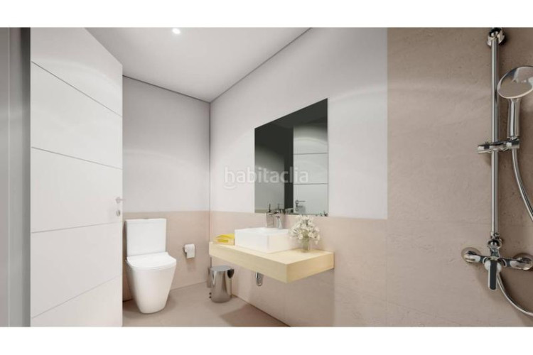 Piso dúplex duplex con terraza y tres habitaciones en San Pere en Terrassa