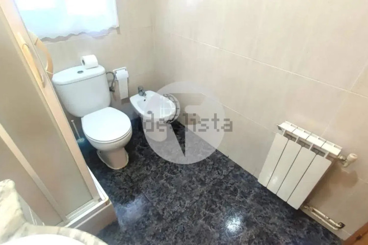 Casa independiente en calle del Camerun