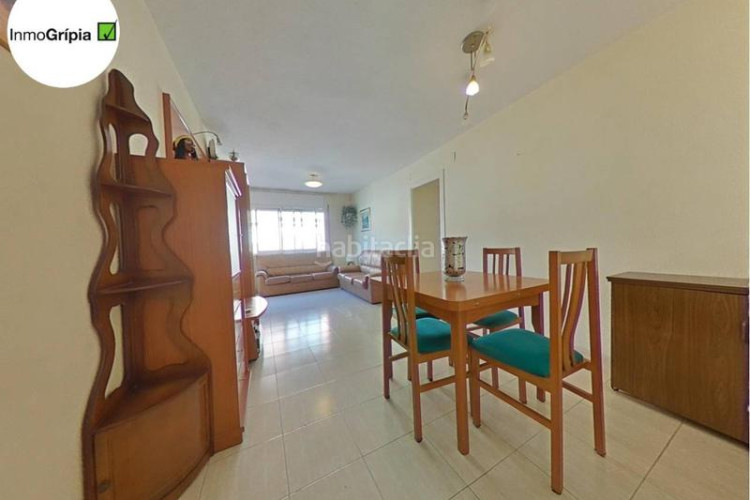Piso  en venta en les arenescan montllorla grípia08227 en Terrassa