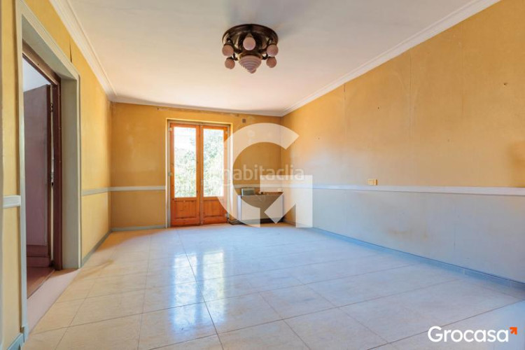 Piso oportunidad única dos pisos independientes en el centro en Terrassa