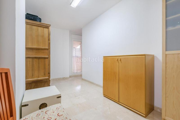 Planta baja magnífico piso con parquing en el centro ! en Terrassa