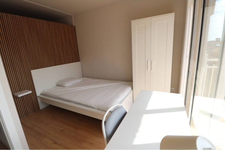 Joaquin Costa, Plau00E7a Catalunya - Escola Industrial 