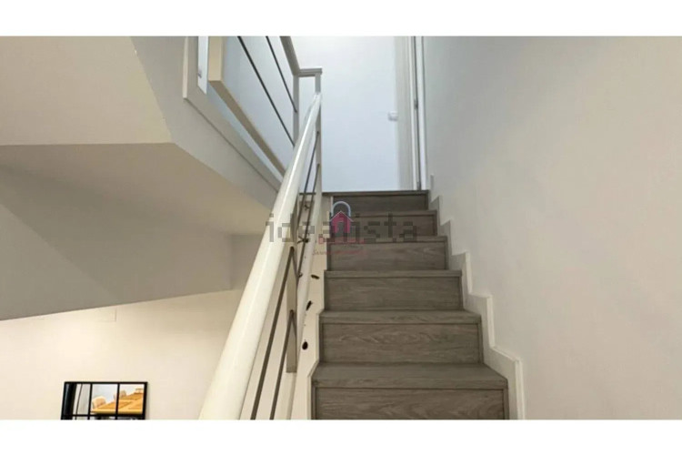 Chalet pareado en carretera de Rellinars